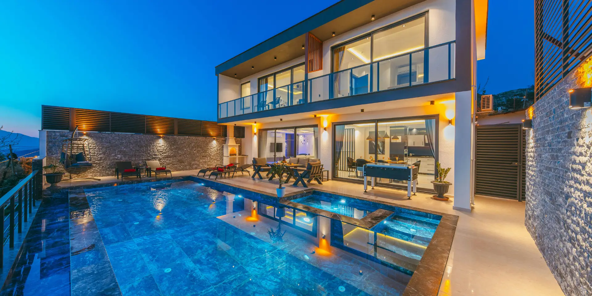 How to Choose the Right General Contractor in Los Angeles | 5 Key Questions