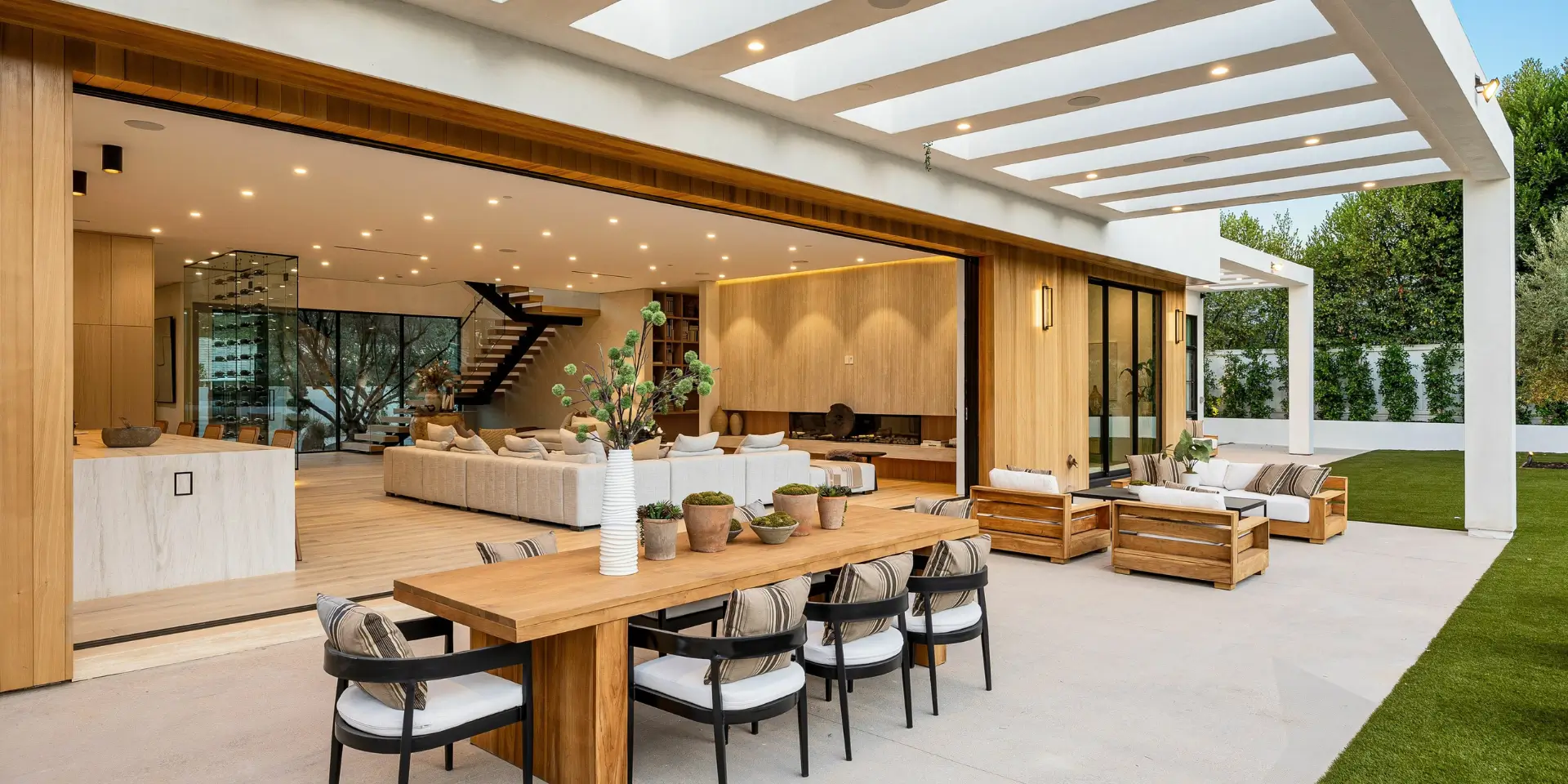 The Ultimate Guide to Building a Custom Home in Los Angeles