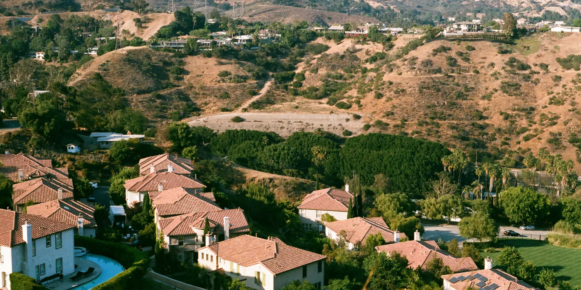 The Art of the Slope: Architectural Secrets Behind LA’s Most Stunning Hillside Homes