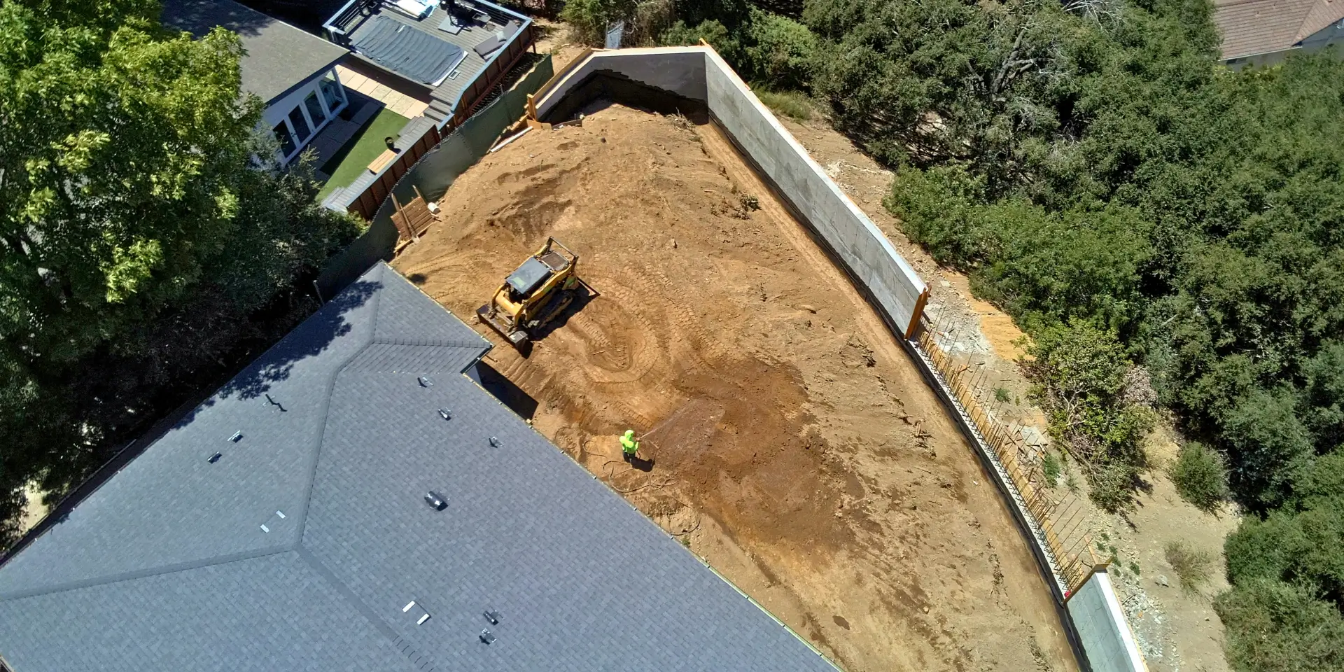 Luxury Hillside Construction in Los Angeles: Building a Custom Home Without Compromising the Vision